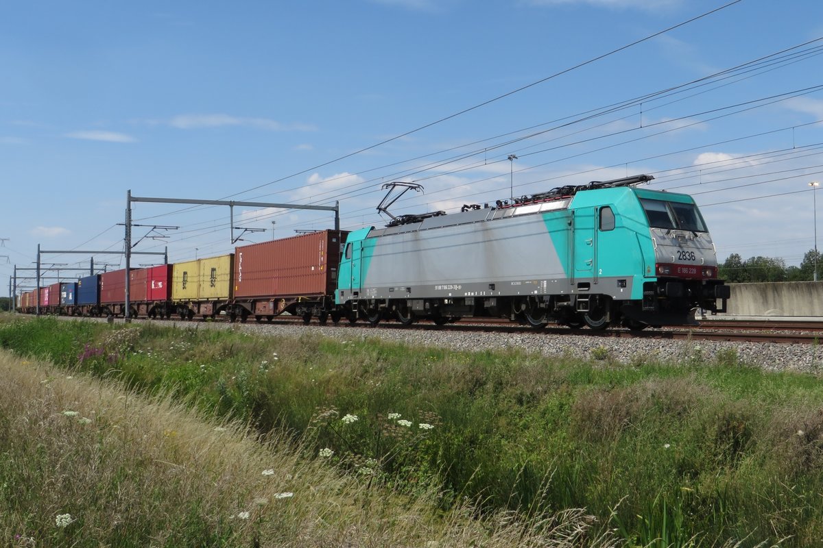 Lineas 2836 hauls a container train through Valburg CUP on 23 July 2020.