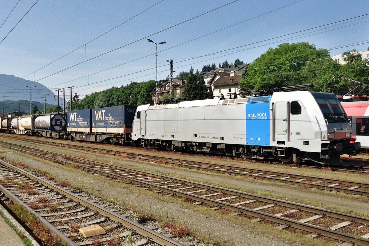 Lokomotion 186 288 banks an intermodal train out of Kufstein on 4 June 2015.
