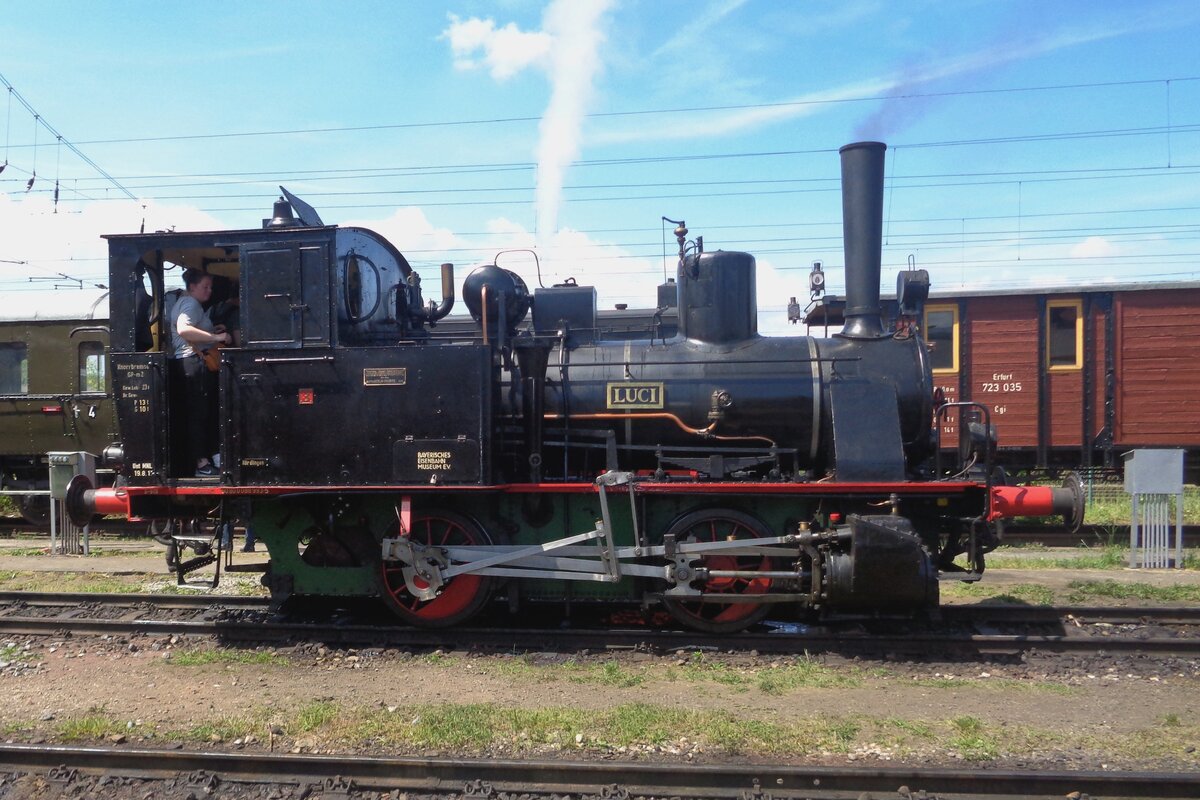 LUCI, a.k.a. 88 993, offers cab rides at the BEM in Nördlingen on 1 June 2019.