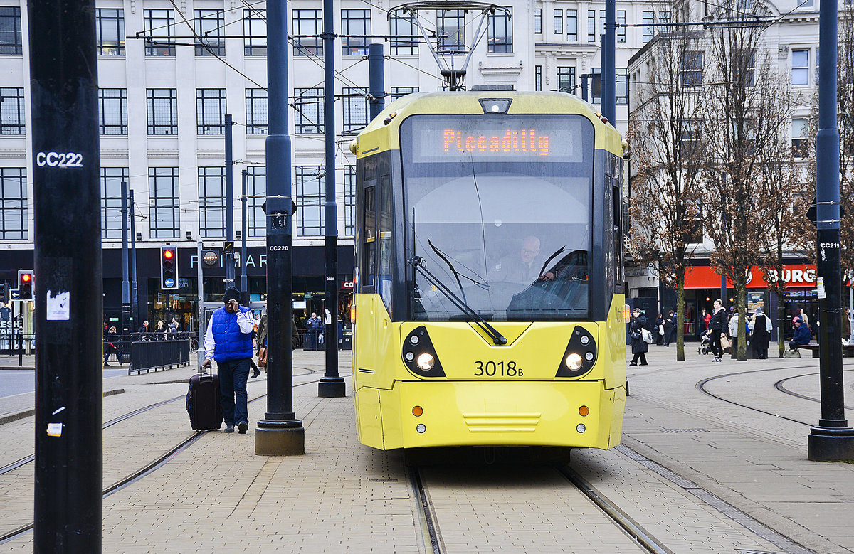 Manchester Metro Link Tram 3018 (Bombardier M5000) at Piccadilly Gardens. Date: March 11, 2018.