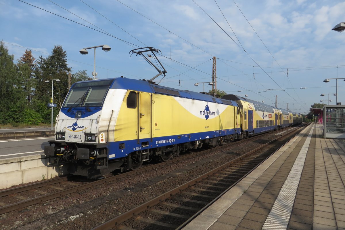 Metronom ME 146-12 calls at Celle on 16 September 2020.