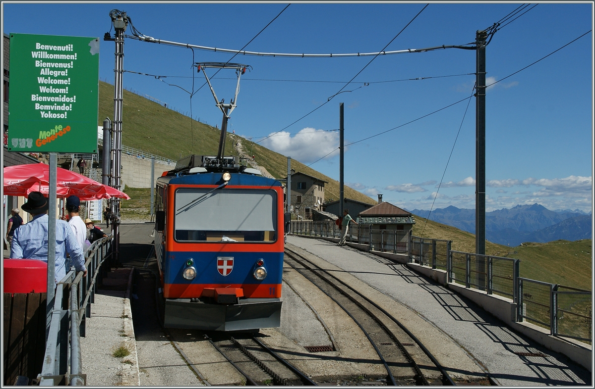 Monte Generoso - the sumit M-G Sumit Station.
13.09.2013
