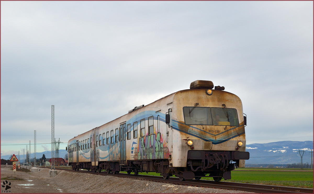 Multiple units 813-130 are running through Cirkovce on the way to Murska Sobota. /14.2.2014