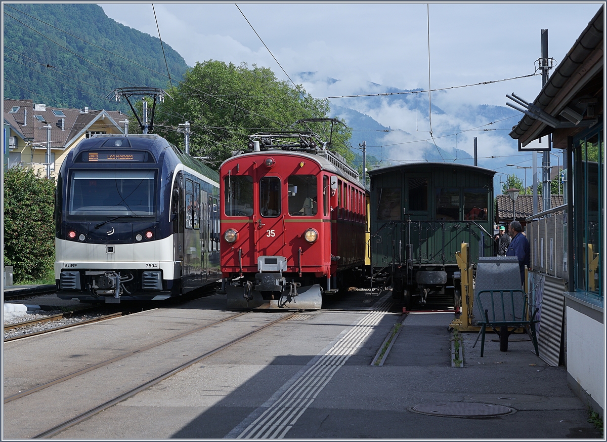 New and Old: The MVR GTW ABeh 2/6 and the RhB ABe 4/4 (by the B-C)in Blonay. 
05.06.2017