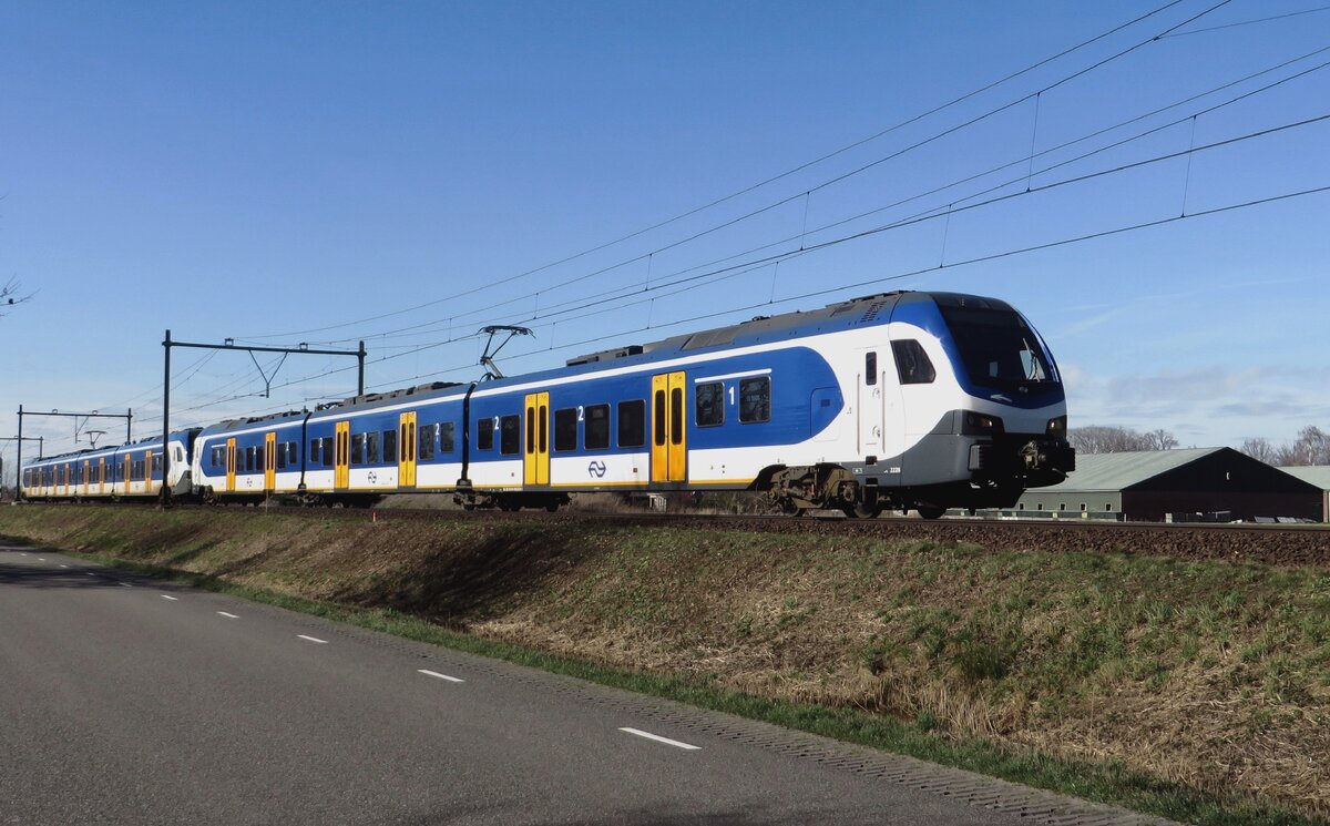 NS 2228 passes through Boxtel on 24 February 2021.