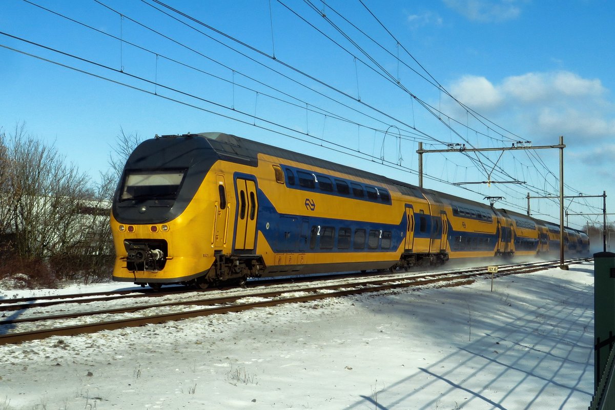 NS 8621 speeds through Alverna on 13 February 2021.