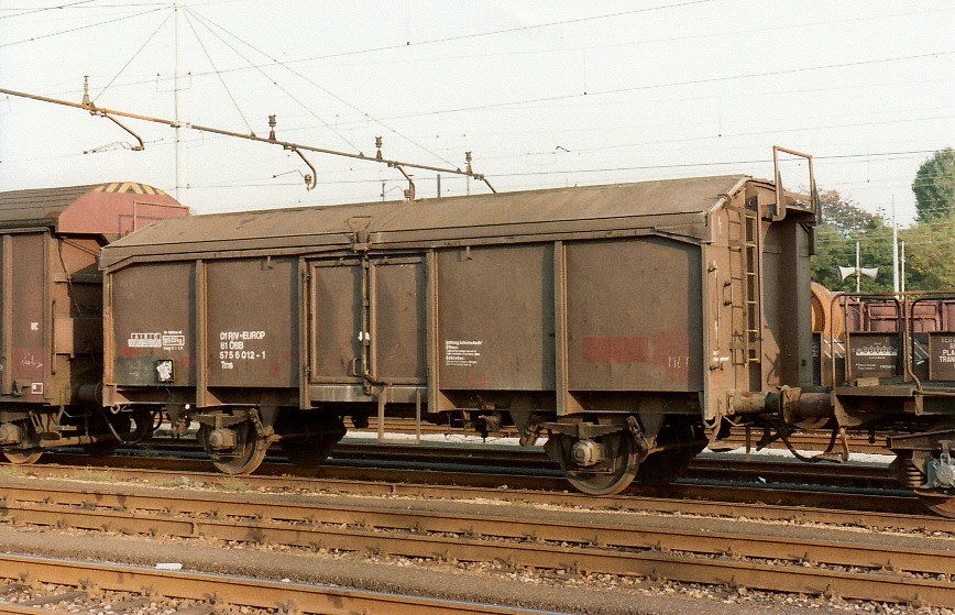 ÖBB RIV-EUROP Covered Wagon Tms with sliding roof in Milano, October 1984
