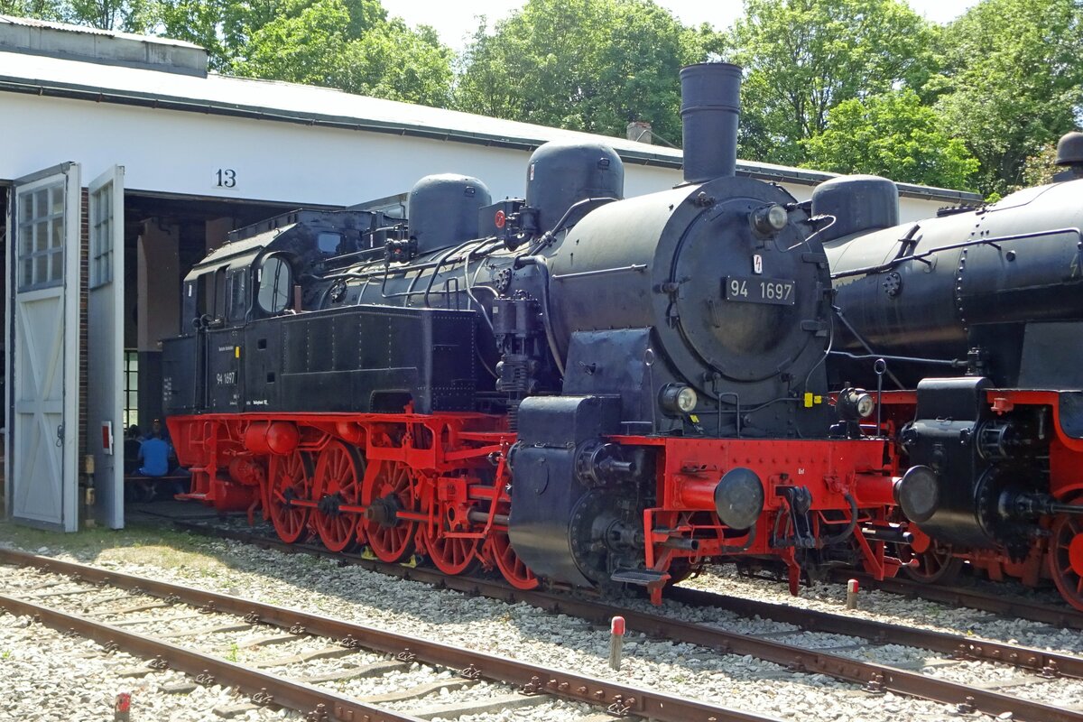On 1 June 2018 ex-KPEV 94 1697 stands in the BEM in Nördlingen.