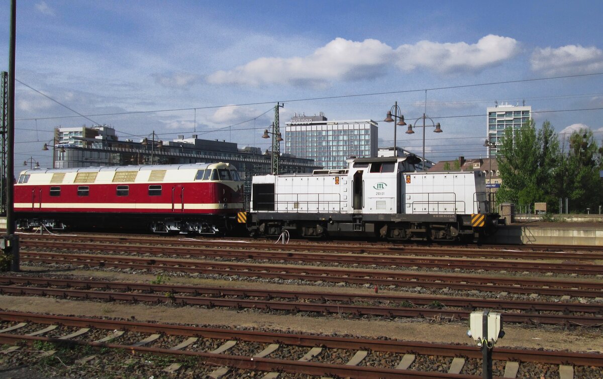 On 11 April 2014 ITL 293.01 stands at Dresden Hbf.
