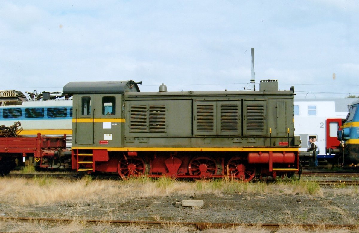 On 12 September 2009 PFT-TSP present ex-Belgian Royal Army 42.550 in Saint-Ghislain.