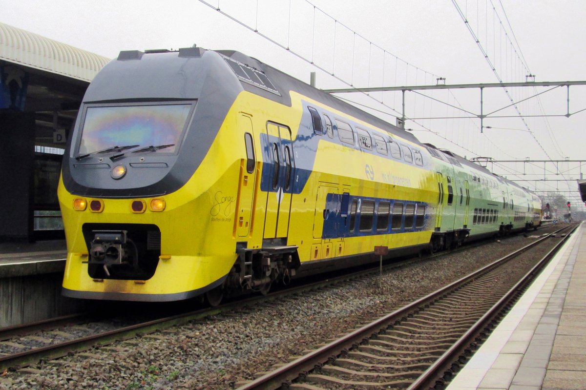 On 13 December 2014 NS 9556 stands in Roermond.