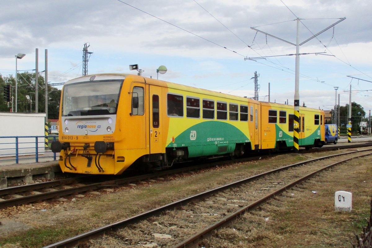 On 15 September 2016 CD 814 013 leaves Tabor.