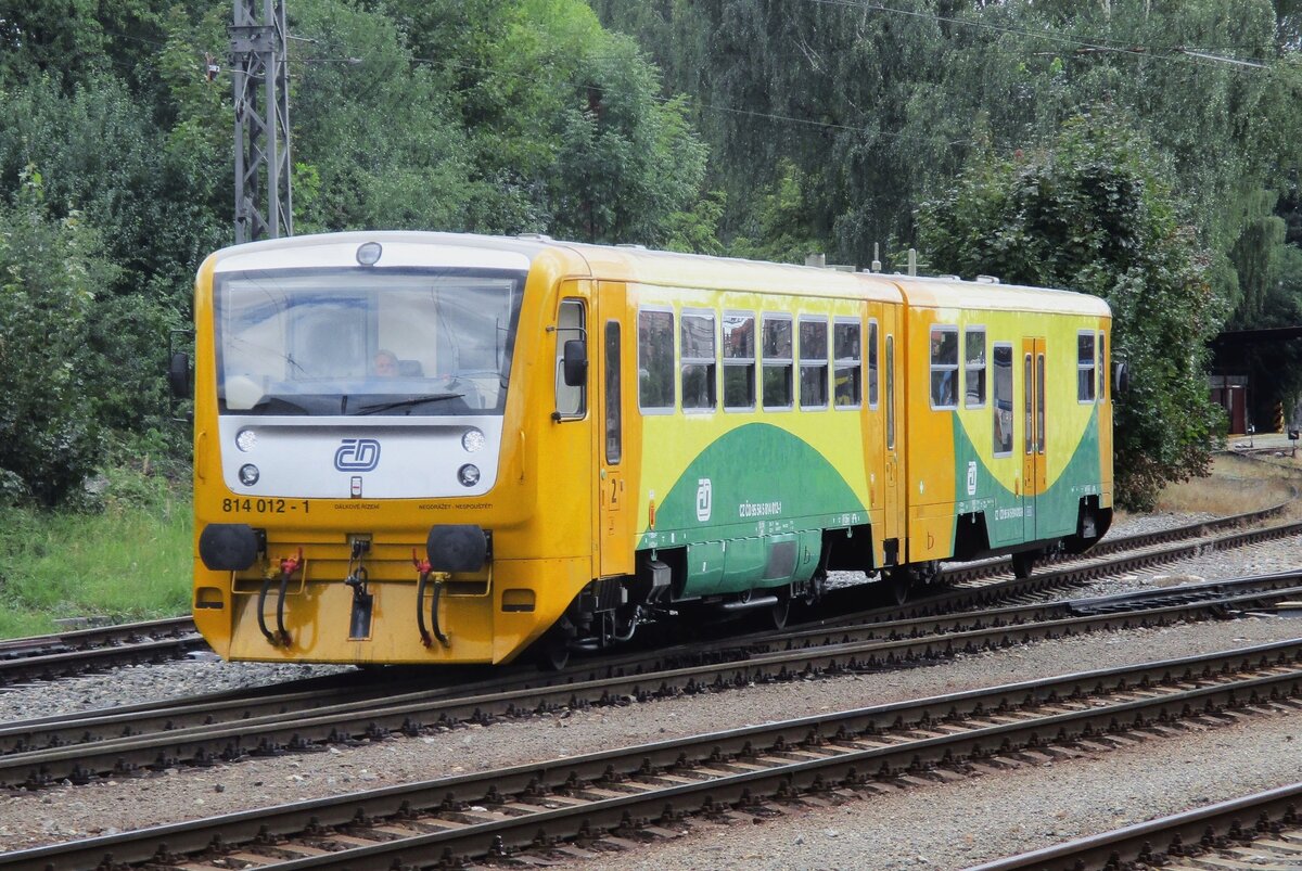 On 15 September 2016 CD 814 012 leaves Tabor with a local service to Bechyne.