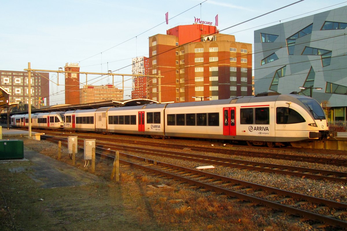 On 16 August 2016 Arriva 354 quits Nijmegen.