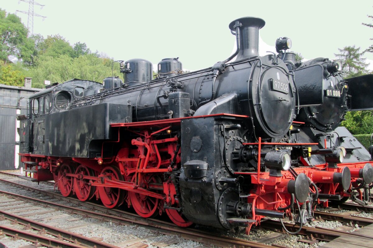 On 17 September 2016 97 502 stands at the DGEG-Museum in Bochum-Dahlhausen. Sadly, this engine is no longer in working condition.