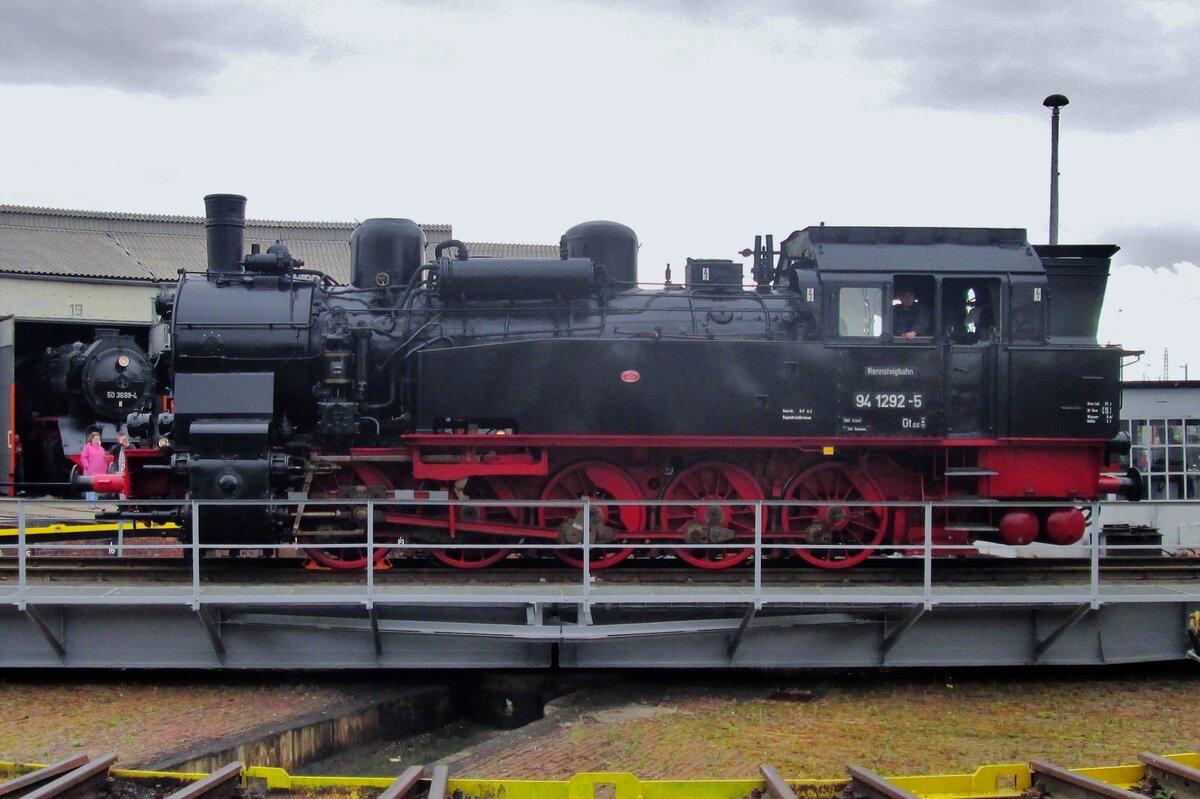 On 19 september 2015 ex-KPEV 94 1292 stands on the turn table at the Bw Arnstadt.