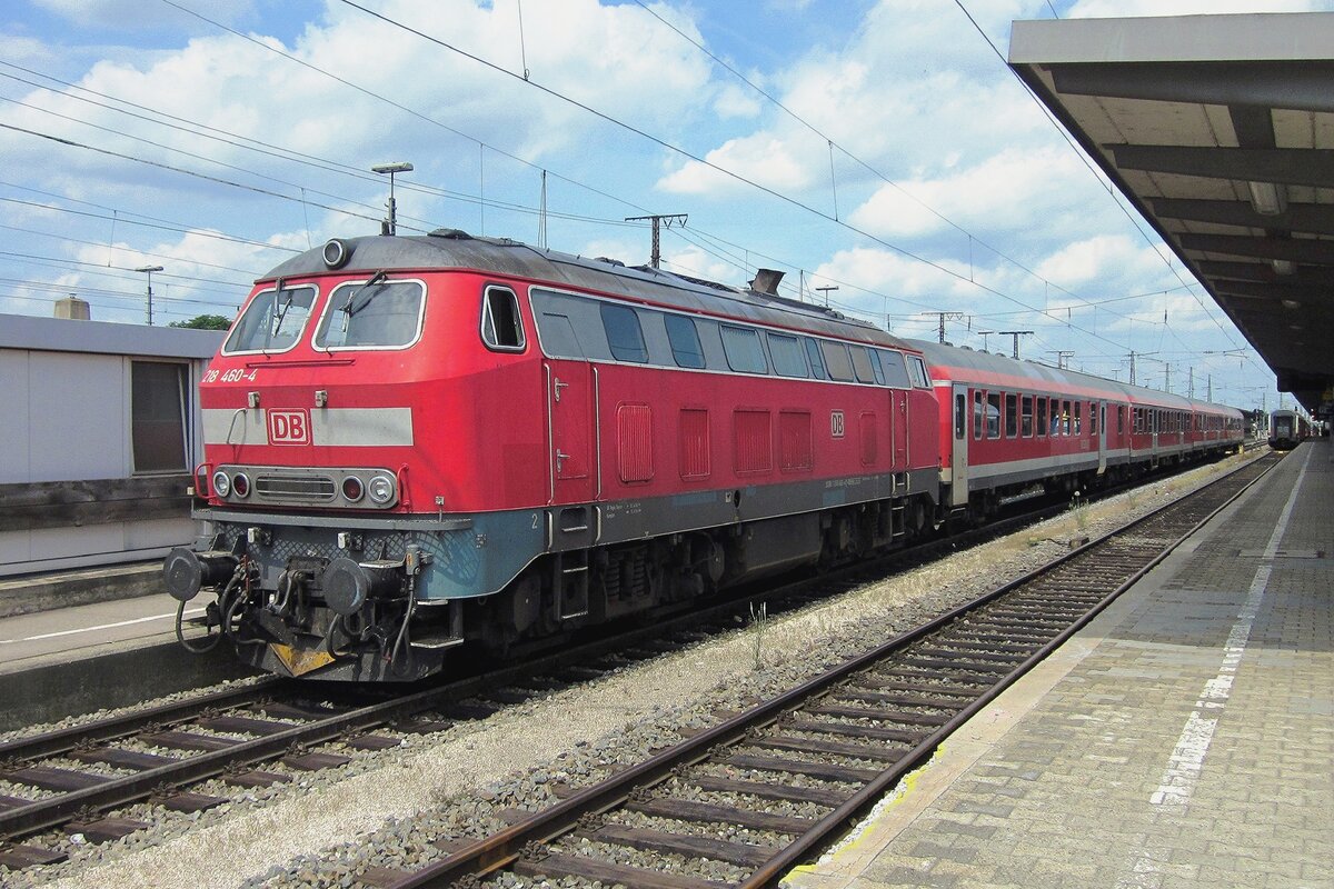 On 2 July 2013 DB 218 460 stands at Augsburg Hbf.