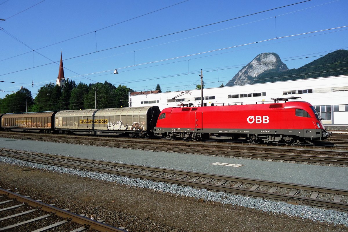 On 2 July 2013, ÖBB 1016 043 takes a breather at Kufstein.