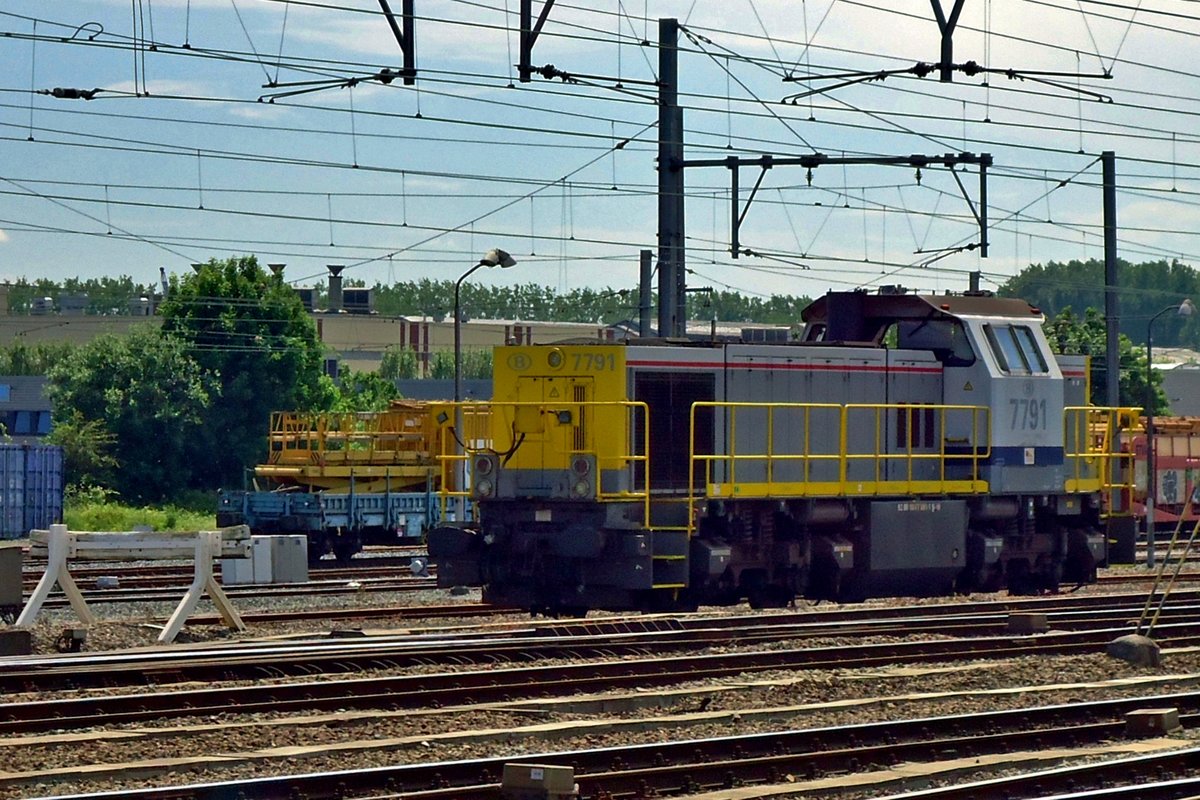 On 22 May 2014 NMBS 7791 was at ease in Brugge.