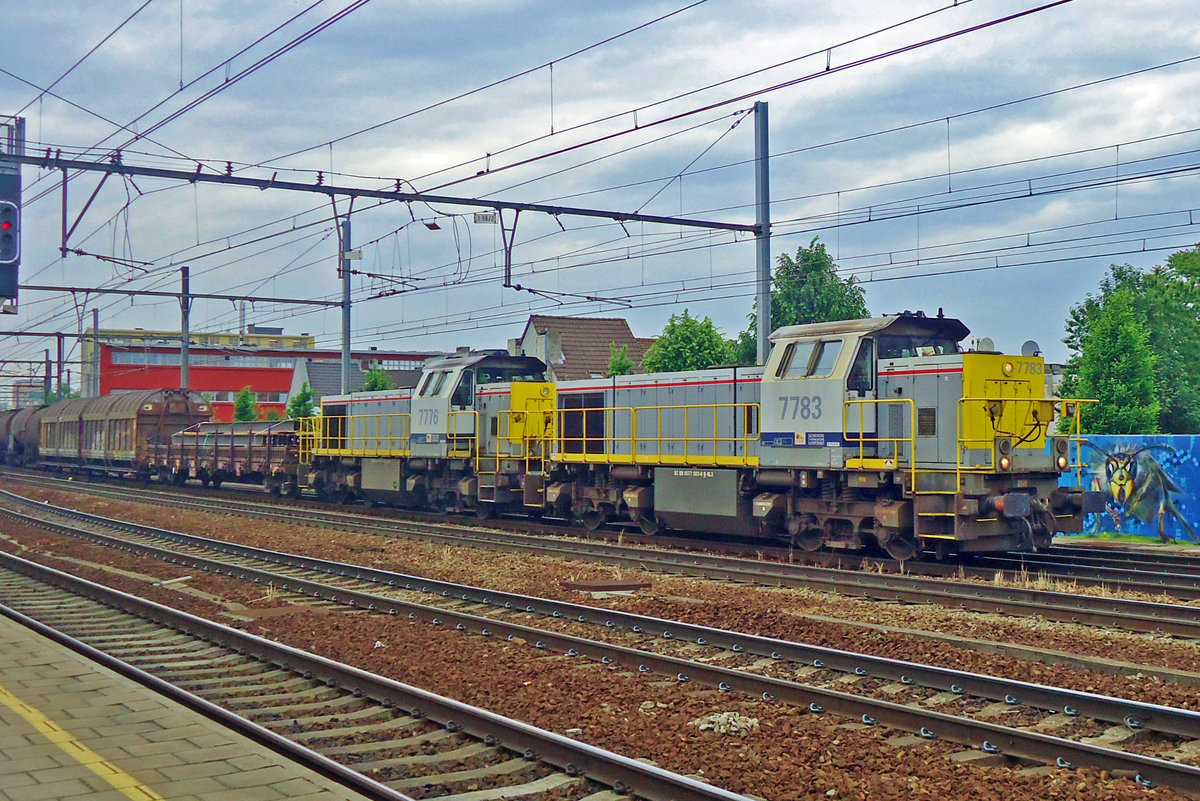 On 22 May 2014 NMBS 7783 hauls a mixed freight through Antwerpen-Berchem. Because the NMBS/SNCB slightly underestimated the power necessary to haul serious freights in the age of railway competition, double heading is often the case with Class 77/78 on longer hauls.