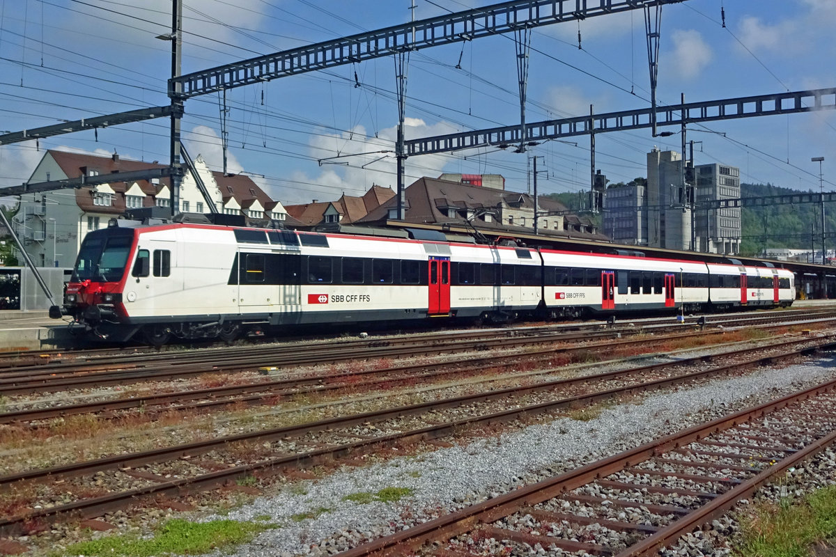On 26 May 2019 SBB 560 257 stands in Brugg AG.