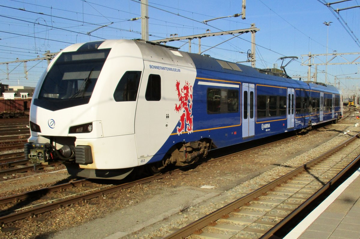 On 27 April 2018 Arriva 463 pauses at Venlo.