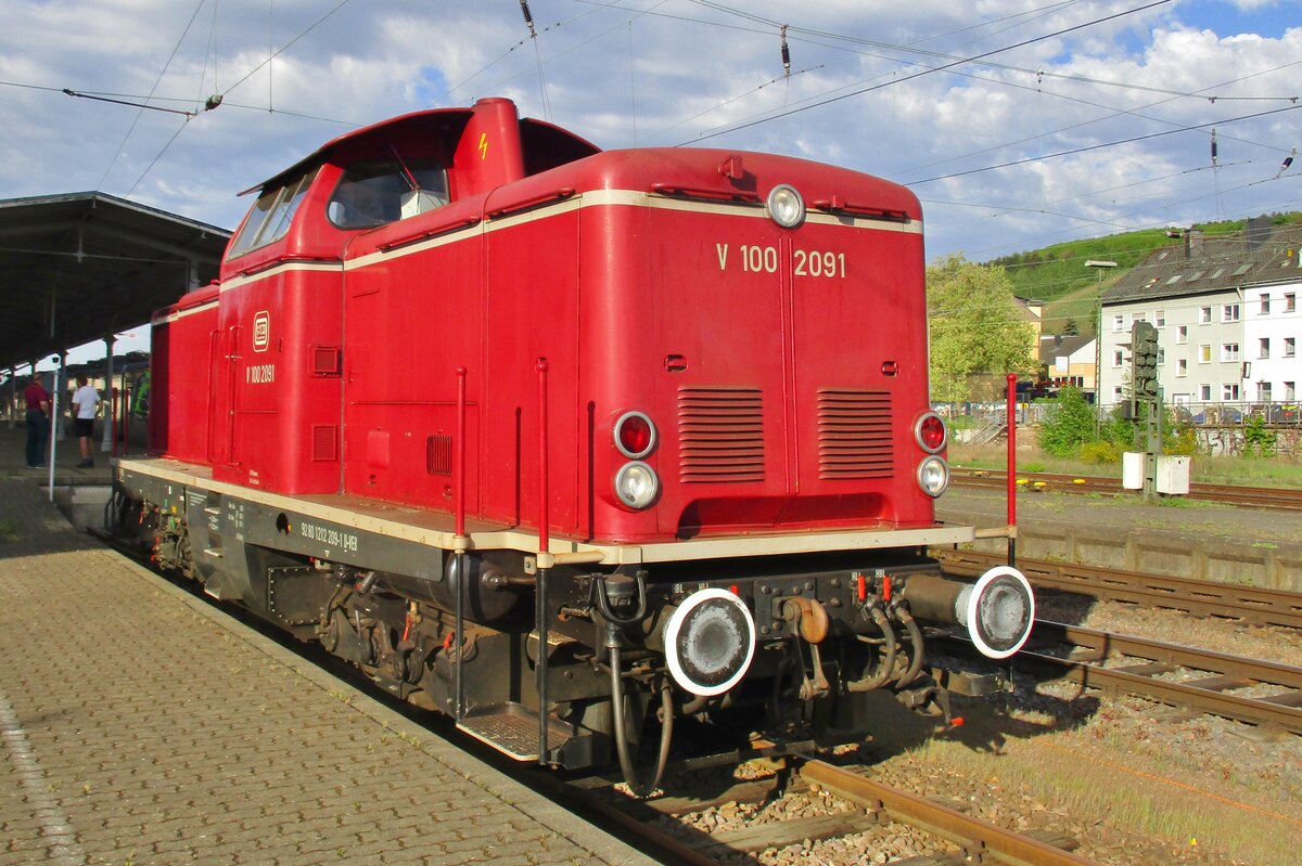 On 27 April 2018 V 100 2091 stands at Trier Hbf. Next day, she will take part in the big Rheinland-Pfalz Dampfspektakel. 