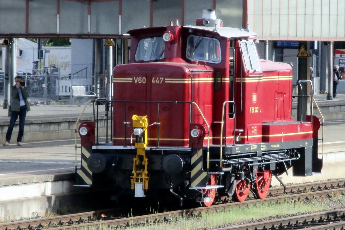 On 28 April 2018 V 60 447 stands in Trier Hbf.