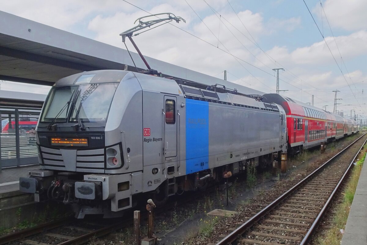 On 28 June 2022 Railpool 193 806 was leased by DB Regio Bayern for the fast RE Nürnberg<=>Coburg.