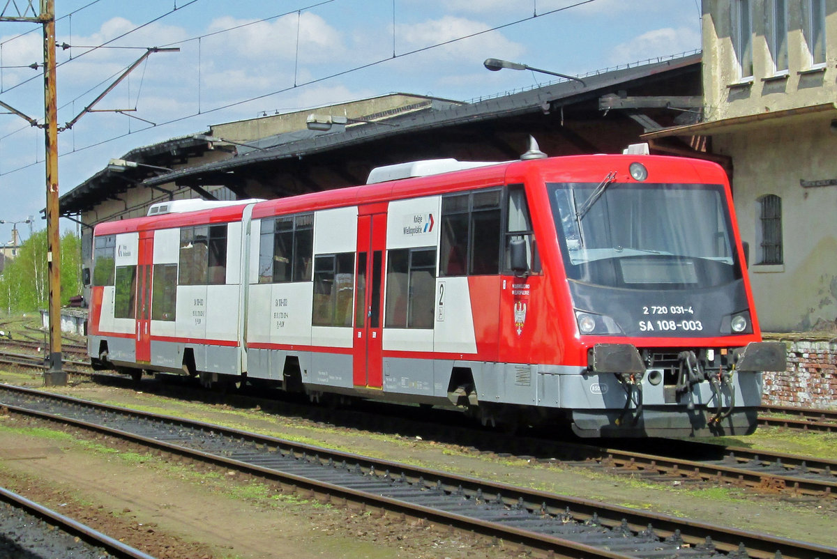 On 29 April 2016, SA 108-003 calls at Leszno.