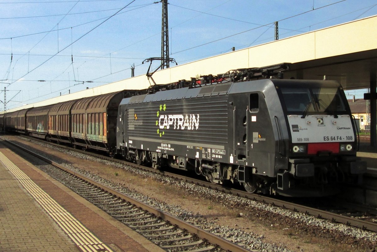 On 29 June 2013 CapTrain 189 108 stands at Basel Badischer Bahnhof.