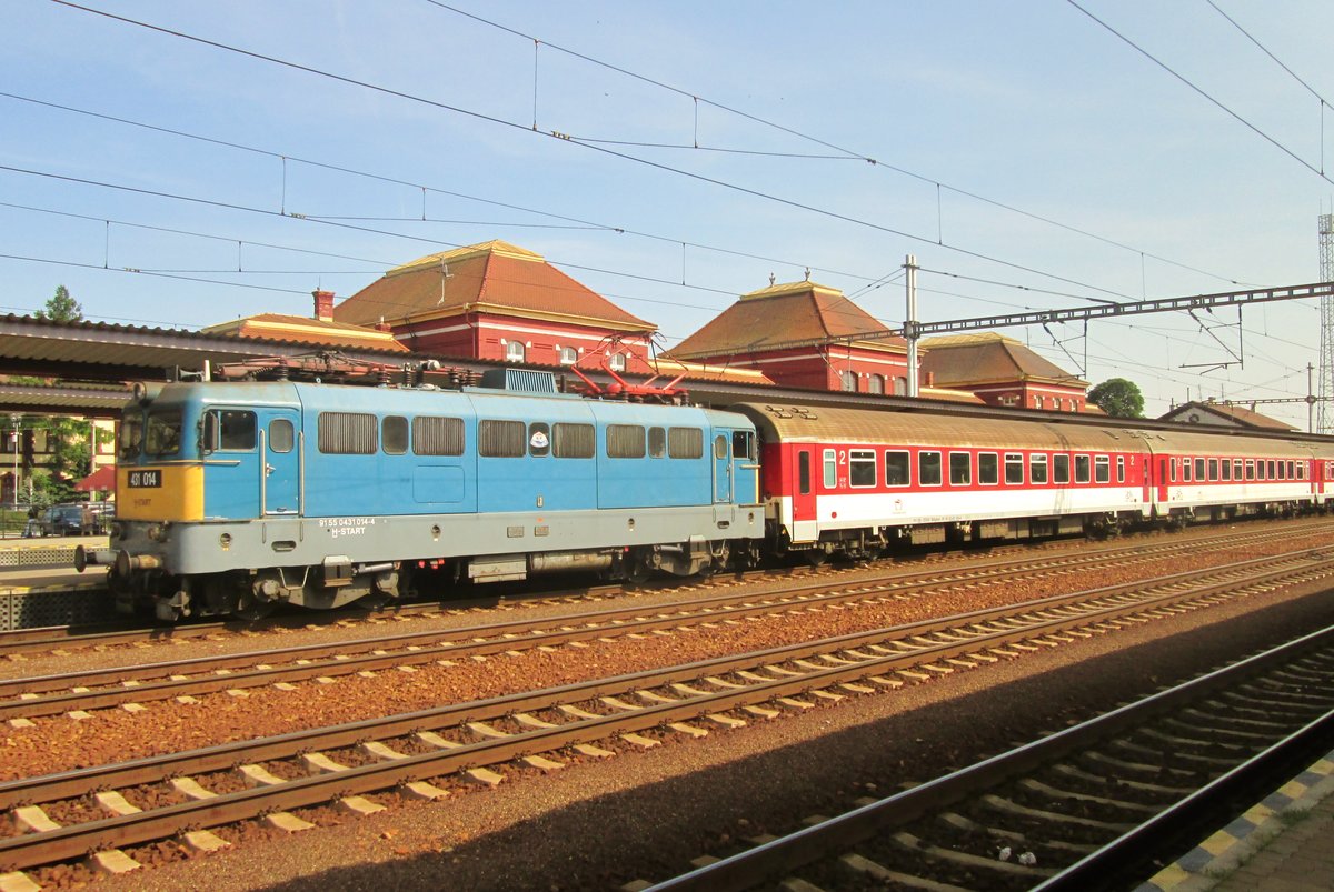 On 29 May 2015 MAV 431 014 ends her journey in Leopoldov in SLovakia.