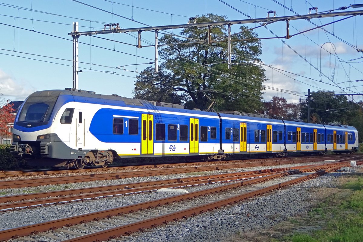 On 29 October 2019 NS 2511 enters Oss.