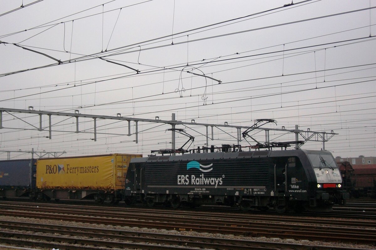 On 31 December 2009 Mighty Mike (not the darts player Michael van Gerwen, but ERS 189 099) shows up at Venlo.