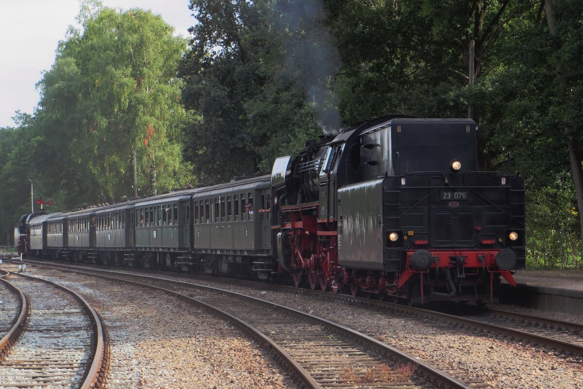 On 4 September 2022 VSM's  23 076 is about to return to Beekbergen from Loenen -due to a mishap in planning, both steam engines Class 23 were put tender outwards at the train...
