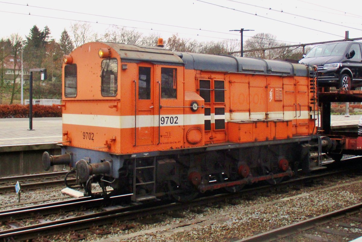 On 5 December 2018 RFO, ex-LOCON 9702 (former NS 683) shunts at Amersfoort.