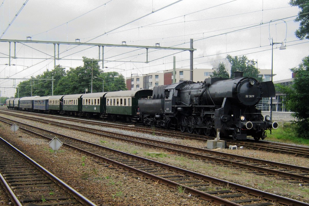 On 6 September 2015 VSM 52 3879 hauls a train of two-axle ex-ÖBB coaches into Apeldoorn. 