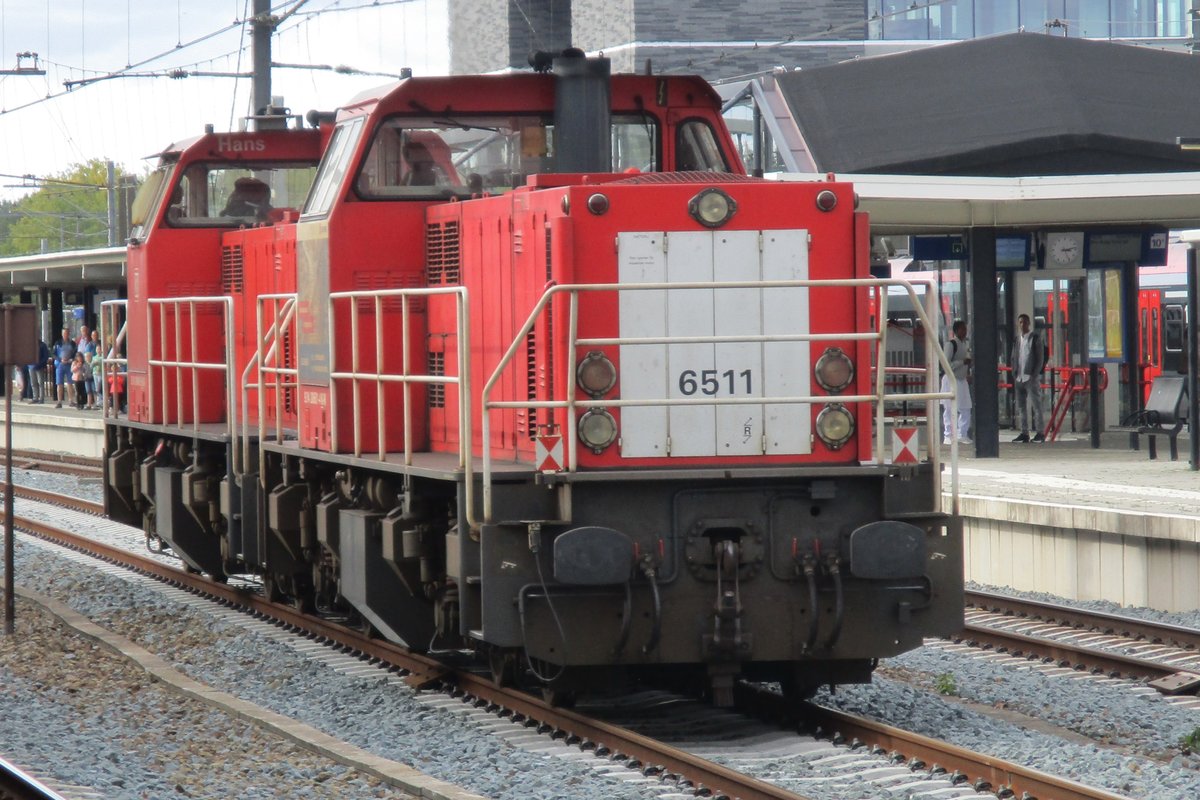 On 7 October 2019 DBC 6511 passes through Gouda.