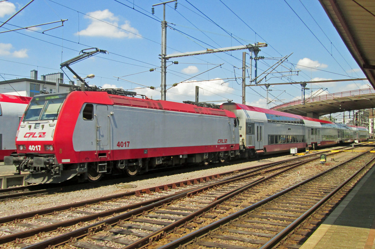 On 8 June 2015 CFL 4017 stands in Bettembourg.