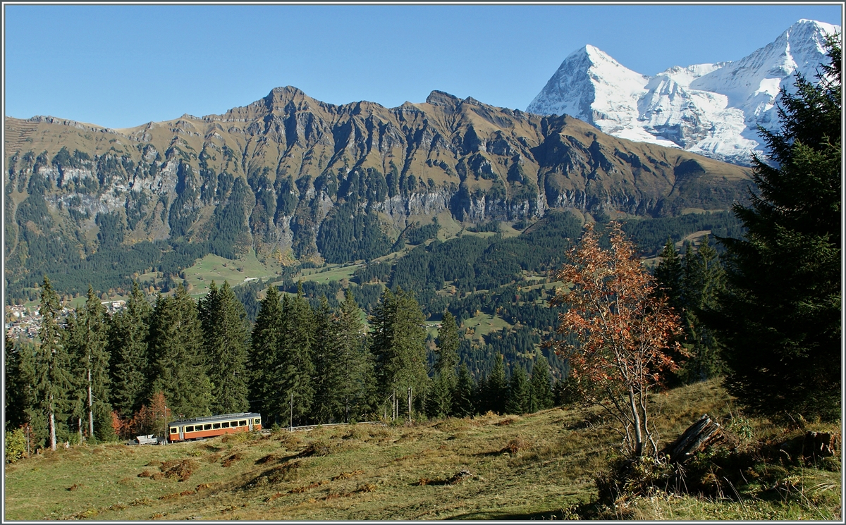 On the right: Eiger and Mnch, on the left A BLM Train near the Grtschalp.
24.10.2013