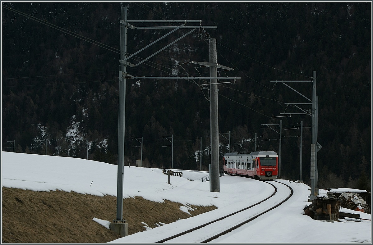 On the way to Le Chable (Verbier): TMR local Train by Etiez.
27.01.2013