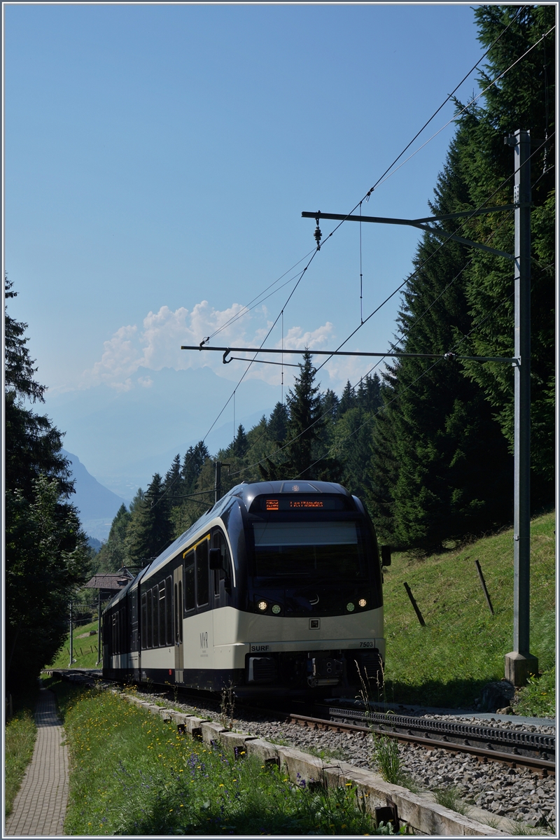 On the way to the les Pléiades: The CEV MVR SURF ABeh 2/6 7503
27.08.2016