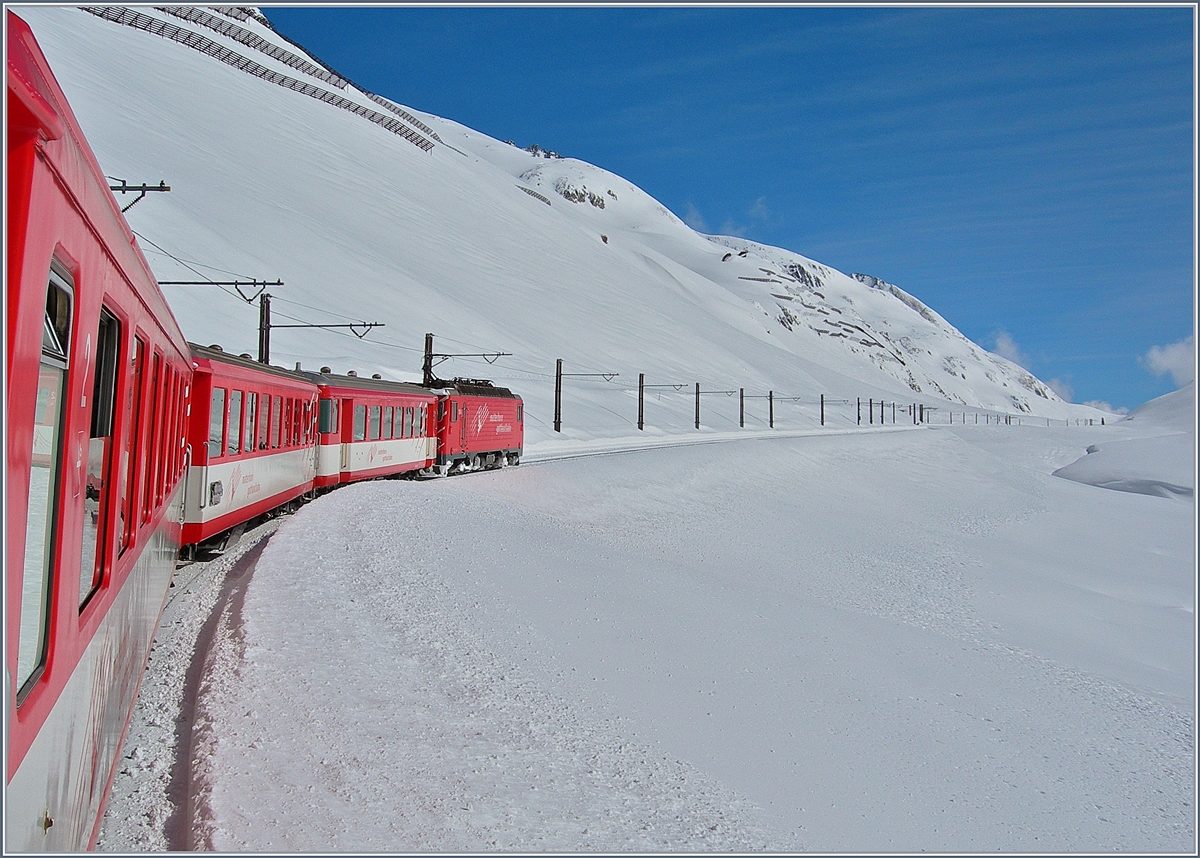 On the way to the Oberalp Pass. 
22.03.2008