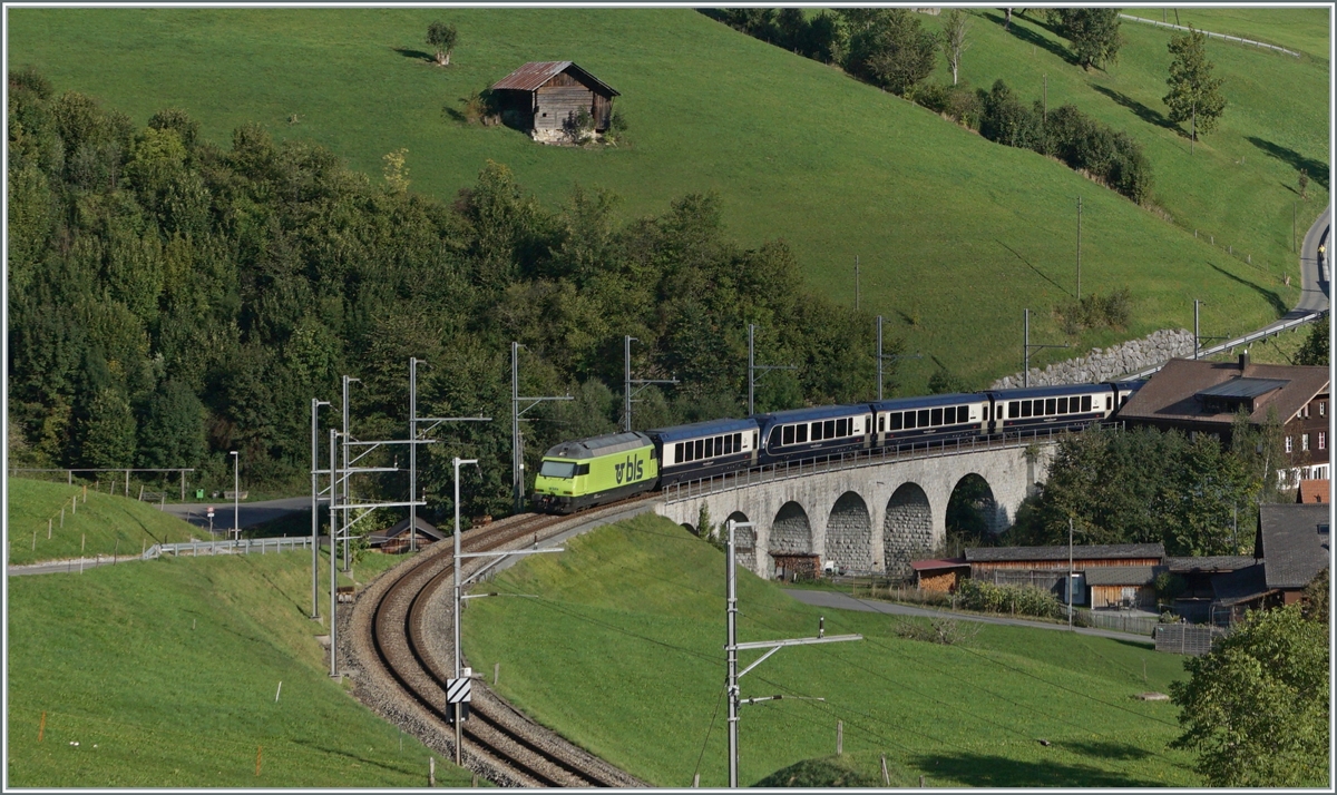 Once again the GoldenPass Express GPX 4064 from Montreux to Interlaken Ost, now supplemented by the  Interface  car and the BLS Re 465 014, while the MOB Ge 4/4 8001 is waiting in Zweisimmen for the return train to Montreux. The picture was taken at Garstatt.

Sept. 29, 2023