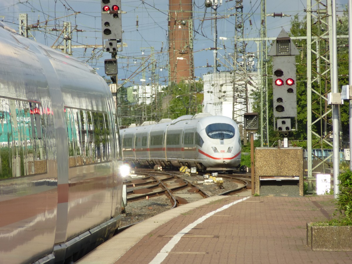 One is driving, one is standing - Dortmund main station on August 19th 2013.