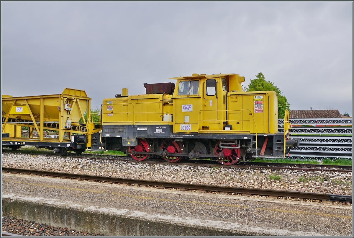 One of the ex NMBS SNCB Serie 80 loks by the RFI in Boretto. 17. April 2023