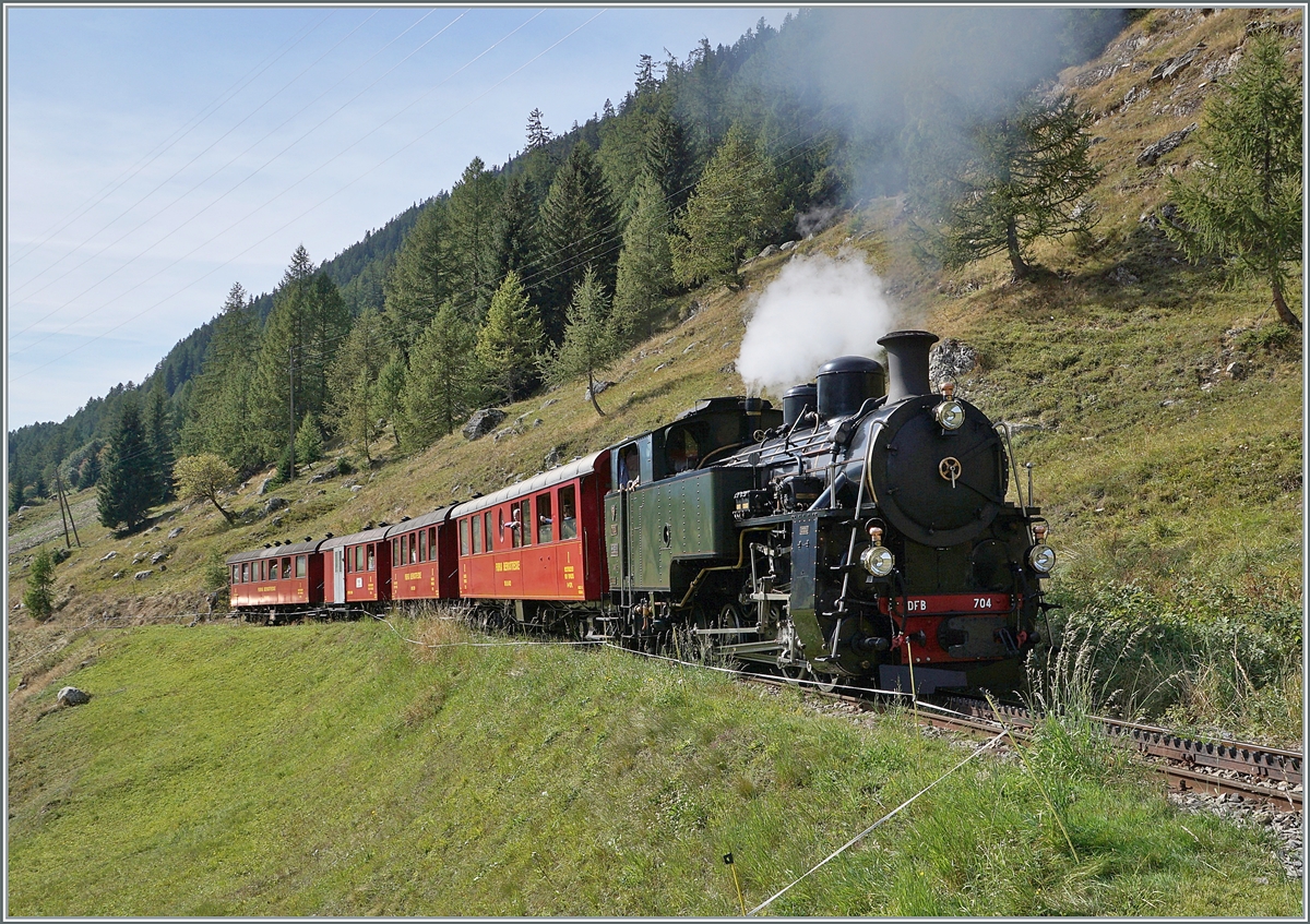 Orderd from the French for the Indochina Railway by the SLM and builed 1923 is this HG 4/4 704 comming back from Vientnam and runs now for the DFB (Dampfbahn Furka-Bergstrecke), here near Oberwald on the way to Realp. 

30.09.2021
