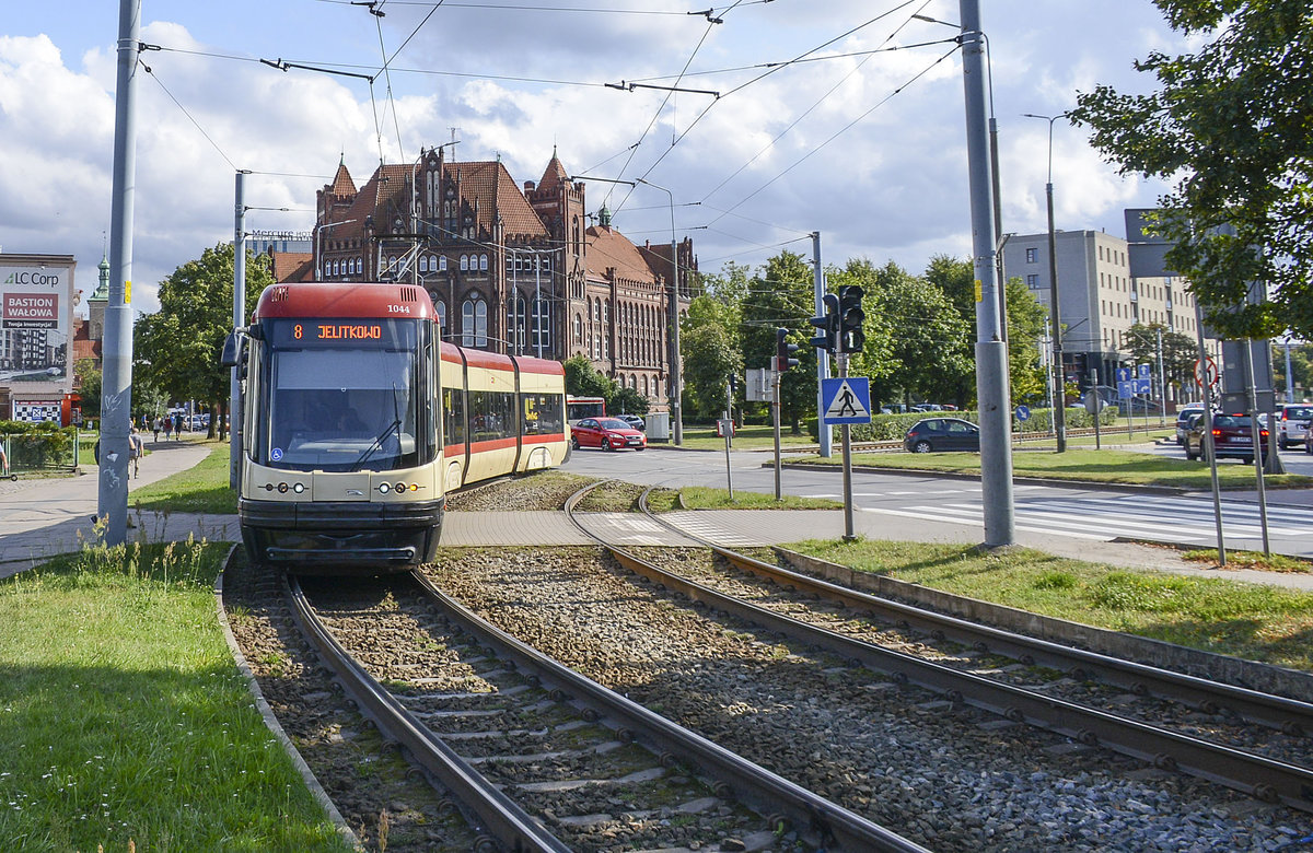 Pesa 128 NG (1044) - ZTM Gdańsk - on Wały Piastowskie in Gdánsk (Poland). Date: August 14  2019.