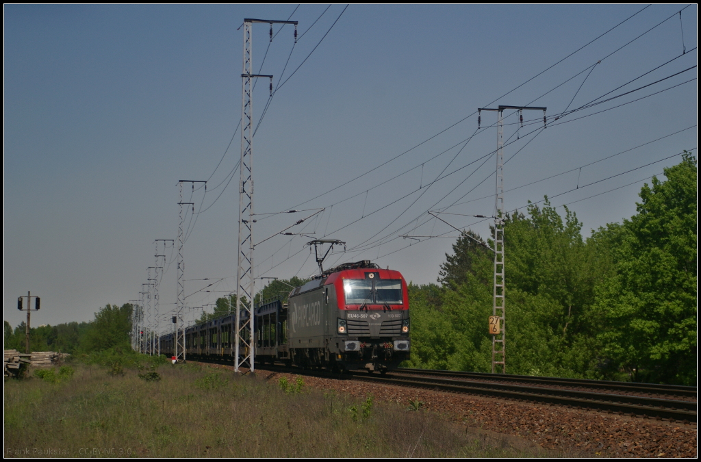 PKP Cargo EU46-507 drove on 19.05.2017 with blank Laaers cars through the Berlin Wuhlheide