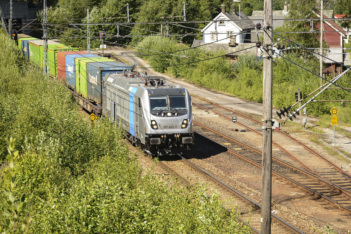 Railpool Bombardier 187 40-0 on the Bergen-Also Railwayline at Bolstadøyri station. date: 10 July 2018.